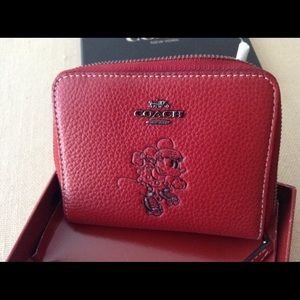 COACH Boxed Minnie Mouse Small Zip Around Wallet